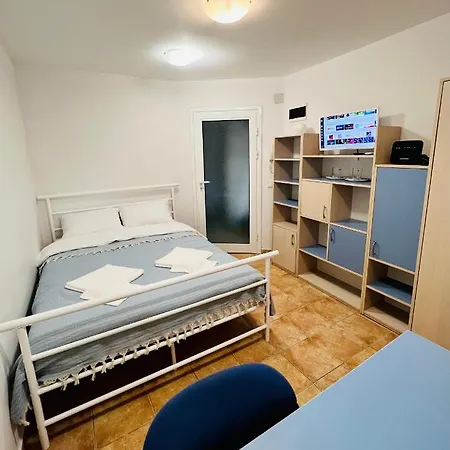 Comfy 100letov