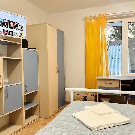 Apartamento Comfy 100letov *